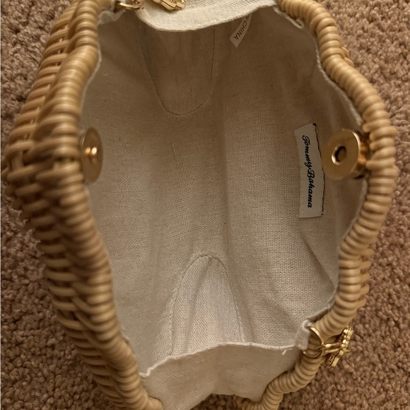 Tommy Bahama Woven Shell-Shaped Mini Bag with Gold Shell-Link Handle - Tan - Picture 3 of 3